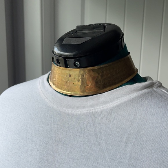 Stunning gold tone metal choker necklace - Picture 4 of 5